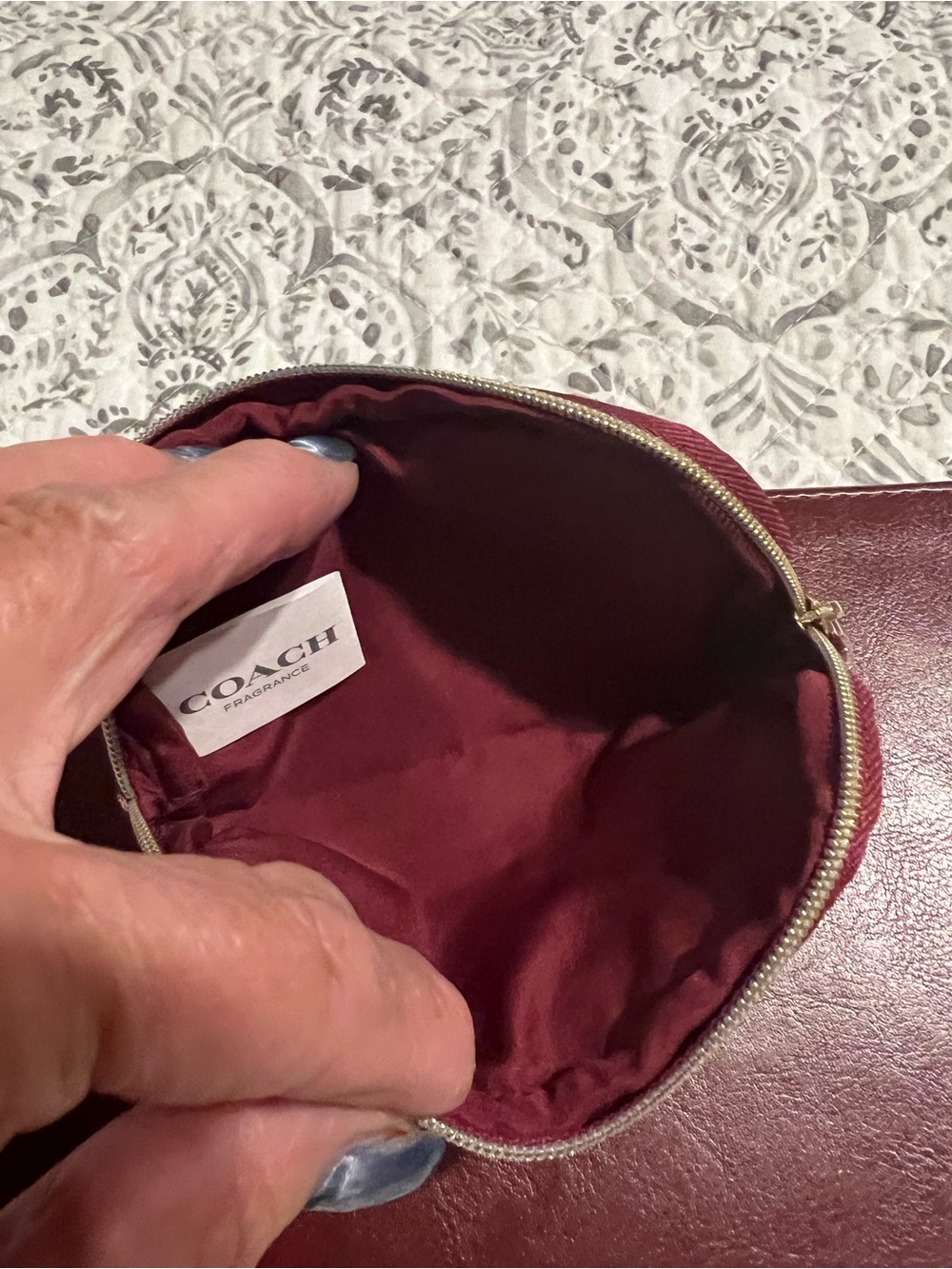 Coach Maroon Floral Coin Pouch with Pink Daisies - Picture 4 of 5